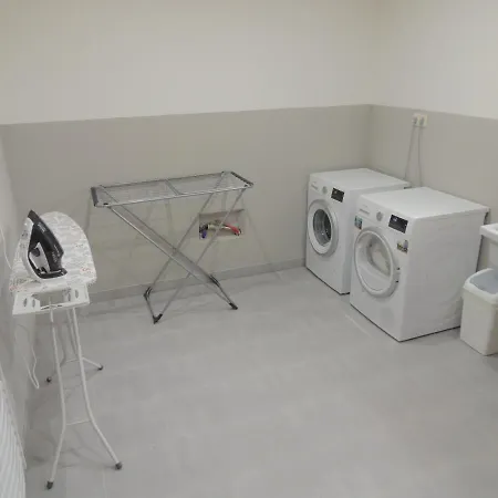 Danmar - Rent Whole Or Upper Floor Hotel *